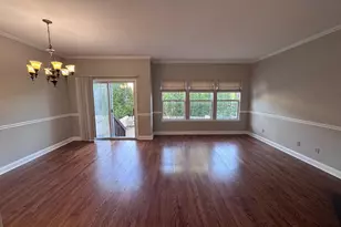 216 E Waverly Ct, Robbinsville Township, NJ 08691 - Photo 13