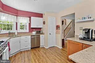 220 Bromley Pl, Robbinsville, NJ 08691 - Photo 11