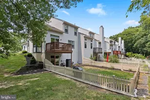 220 Bromley Pl, Robbinsville, NJ 08691 - Photo 33