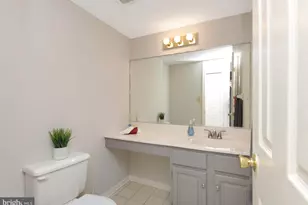 9 Thorngate Ct, Princeton, NJ 08540 - Photo 17