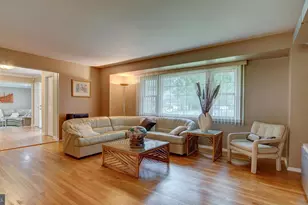 10 Cornwall Dr, Hightstown, NJ 08520 - Photo 23
