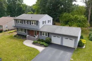 10 Cornwall Dr, Hightstown, NJ 08520 - Photo 7