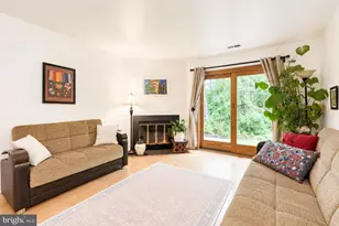 33 Coral Tree Ct, Lawrence Township, NJ 08648 - Photo 13