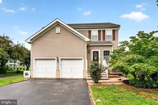 83 Fountayne Ln, Lawrence Township, NJ 08648 - Photo 1