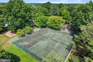 128 Mill Run E, Hightstown, NJ 08520 - Photo 25