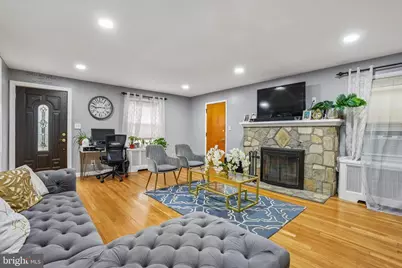 162 Redfern Street, Hamilton Township, NJ 08610 - Photo 5