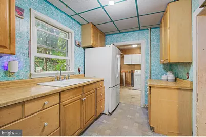 93 Locust Avenue W, Hamilton Township, NJ 08610 - Photo 11