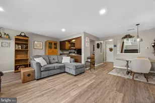 15 Willow Bend Dr, Hamilton Township, NJ 08690 - Photo 9