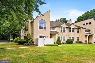 5 Mill Run W, Hightstown, NJ 08520 - Photo 1