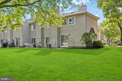 37 Teal Court, East Windsor Township, NJ 08520 - Photo 5