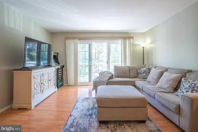 27 Chambord Court, Hamilton Township, NJ 08619 - Photo 5