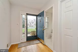 210 Kentshire Ct, Pennington, NJ 08534 - Photo 3