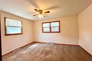 100 California Ave, Hamilton Township, NJ 08619 - Photo 13