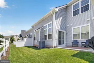 33 Tucker Way, Pennington, NJ 08534 - Photo 3