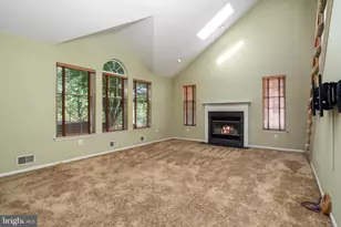18 Lockewood Ln, East Windsor Township, NJ 08520 - Photo 17