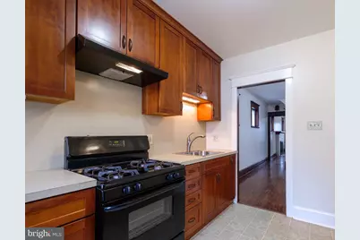 1604 Hamilton Avenue, Hamilton Township, NJ 08629 - Photo 9