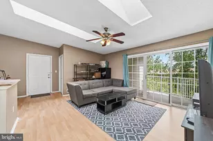 85 Cheverny Ct, Hamilton Township, NJ 08619 - Photo 15
