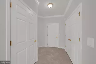 637 Masterson Ct, Ewing Township, NJ 08618 - Photo 3