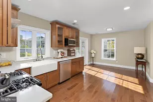 419 Ward Ave, Hamilton Township, NJ 08619 - Photo 11