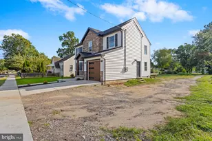 419 Ward Ave, Hamilton Township, NJ 08619 - Photo 3