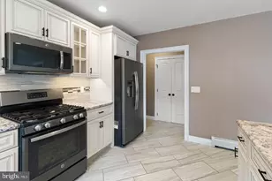115 Samdin Blvd, Hamilton Township, NJ 08610 - Photo 11