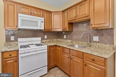 1405 S Olden Avenue, Hamilton Township, NJ 08610 - Photo 35