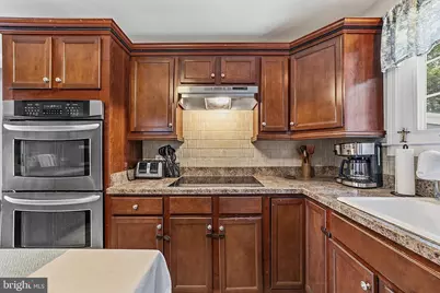 10 Boxwood Court, Ewing Township, NJ 08628 - Photo 9