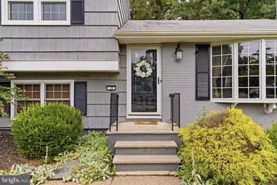 10 Boxwood Court, Ewing Township, NJ 08628 - Photo 3