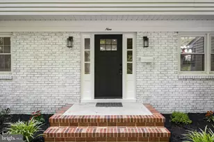 9 Pin Oak, Lawrence Township, NJ 08648 - Photo 5