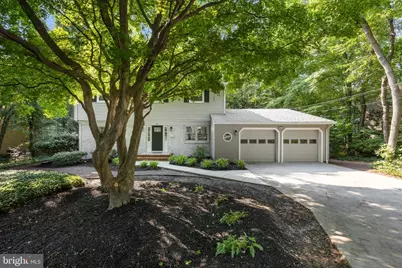 9 Pin Oak, Lawrence Township, NJ 08648 - Photo 3