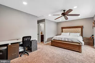 885 Jamestown, East Windsor Township, NJ 08520 - Photo 29