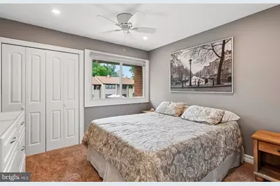 885 Jamestown, East Windsor Township, NJ 08520 - Photo 23