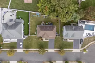 7 Pasteur Ct, East Windsor Township, NJ 08520 - Photo 39