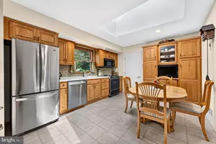 9 Ashford Dr, Hamilton Township, NJ 08610 - Photo 9