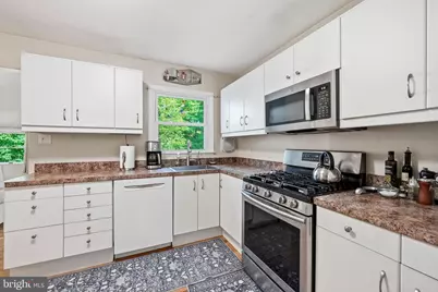 6 Tower Place, Trenton, NJ 08648 - Photo 19