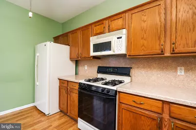 101 Meadowlark Drive, Hamilton Township, NJ 08690 - Photo 11