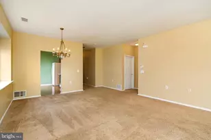 101 Meadowlark Dr, Hamilton Township, NJ 08690 - Photo 5