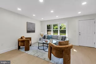 323 Concord Ave, Ewing Township, NJ 08618 - Photo 11