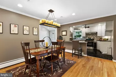521 Village Rd W, Princeton Junction, NJ 08550 - Photo 5