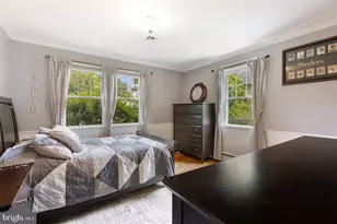 521 Village Rd W, Princeton Junction, NJ 08550 - Photo 13