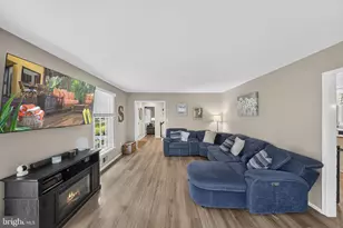11 Riverview Dr, Ewing Township, NJ 08628 - Photo 19
