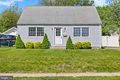 87 Pennwood Drive, Trenton, NJ 08638 - Photo 1