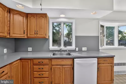 35 Beal Street, Hamilton Township, NJ 08610 - Photo 7