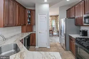 49 Lexington Dr, Pennington, NJ 08534 - Photo 11