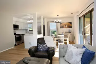 62 Wyndham Pl, Robbinsville, NJ 08691 - Photo 5
