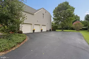 1 Chesapeake Ct, Princeton Junction, NJ 08550 - Photo 3