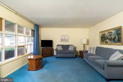 25 Black Pine Drive, Hamilton Township, NJ 08610 - Photo 3