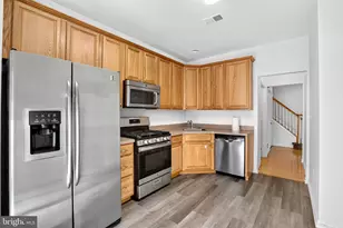 153 Valmore Ct, Pennington, NJ 08534 - Photo 9