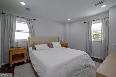 21 Dixmont Avenue, Trenton, NJ 08618 - Photo 15
