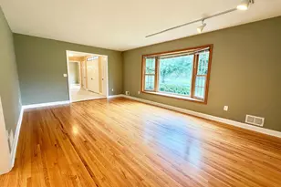 8 Evans Dr, West Windsor Township, NJ 08550 - Photo 5